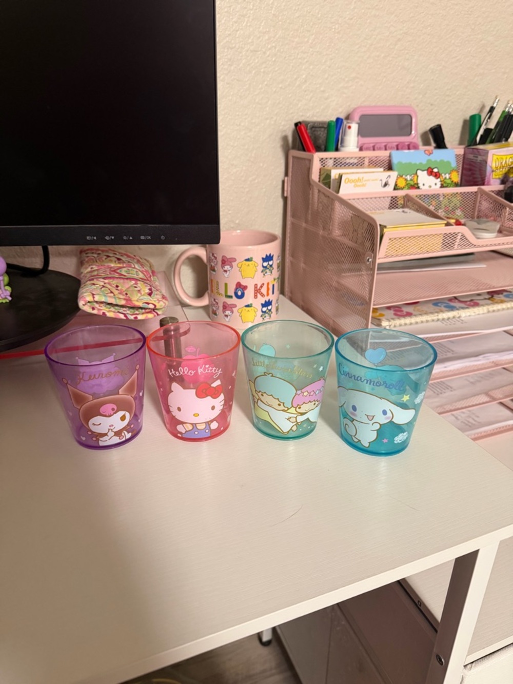 Sanrio Hello Kitty Kuromi Cinnamoroll Little Twin Stars Four Mini Cups